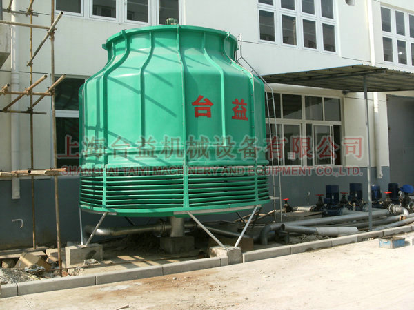 Cooling tower in blow molding factory 